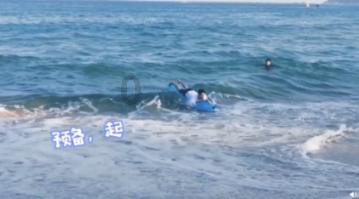 ﻿年味渐浓！糖画、剪纸、铝编…… 安徽供销年货大集上非遗“年货”受热捧