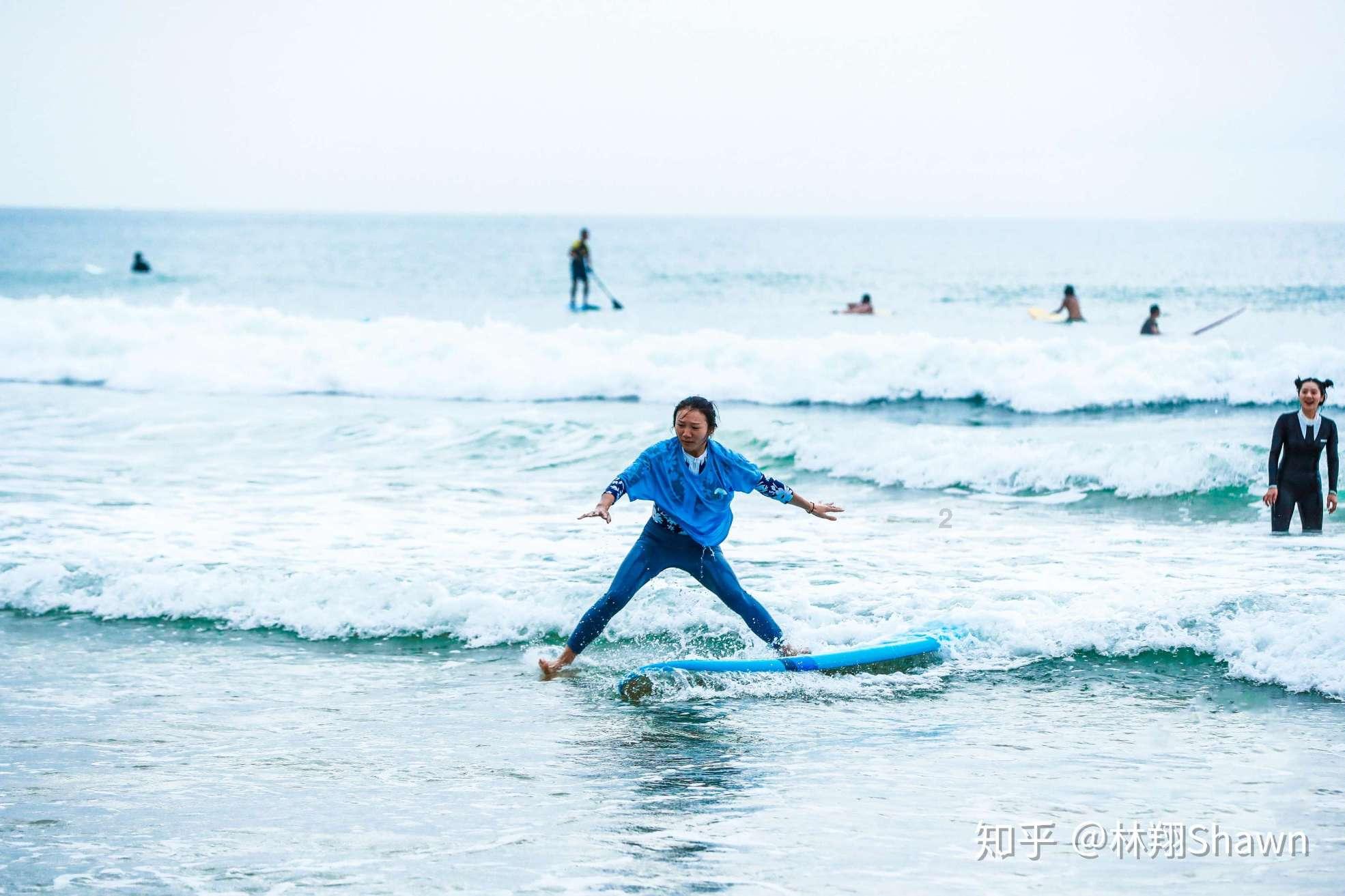 喝太多的水要长胖吗?——高智商机器人帮你解答问题